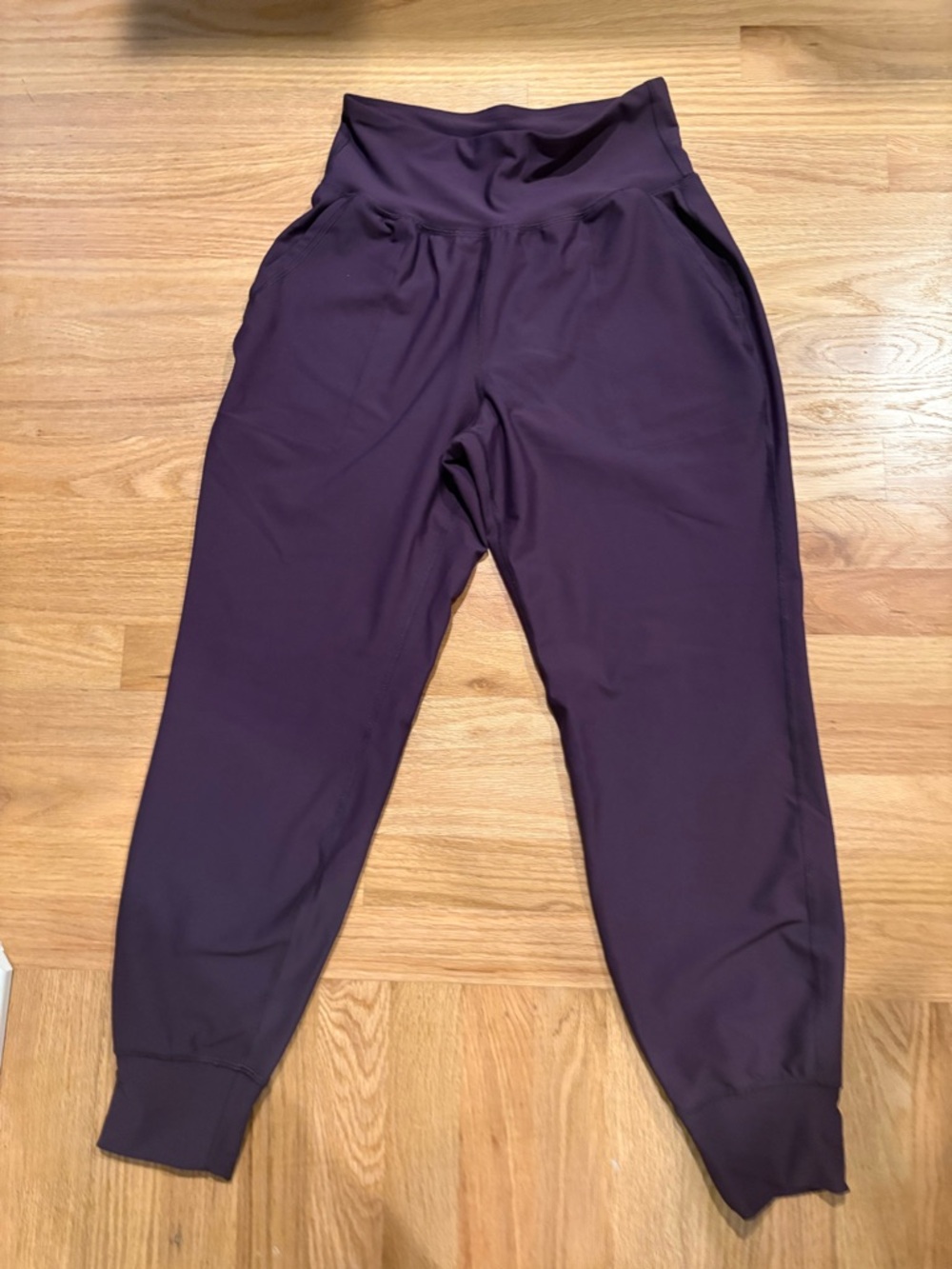 Women’s Old Navy Active high waist Jogger Sz M